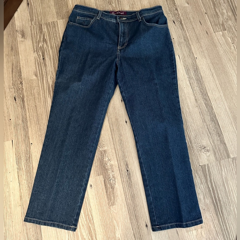 Petite Gloria Vanderbilt Jeans